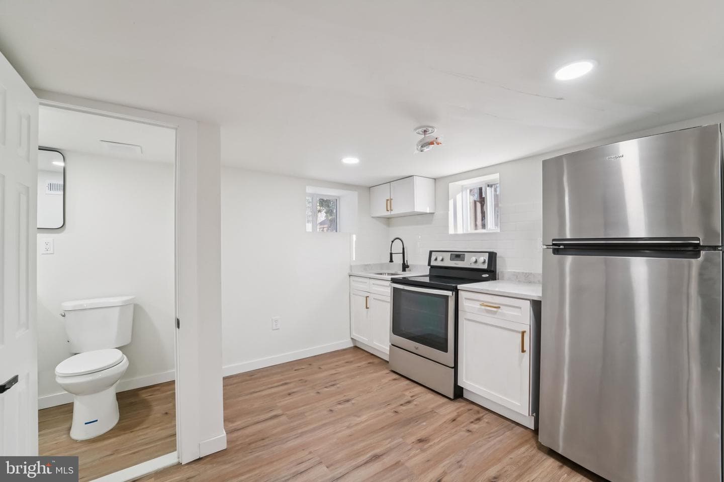 27 Pelczar Avenue photo 14