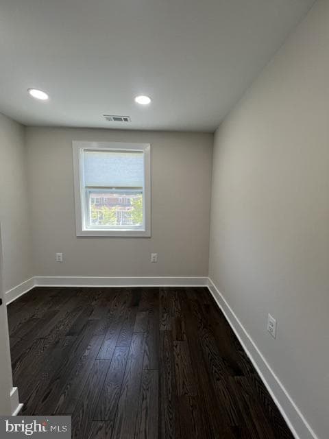 1010 Foxridge Lane photo 10