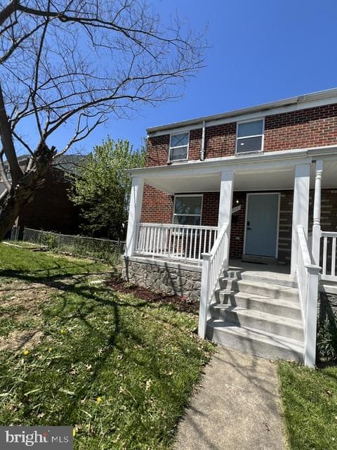 1010 Foxridge Lane photo 17