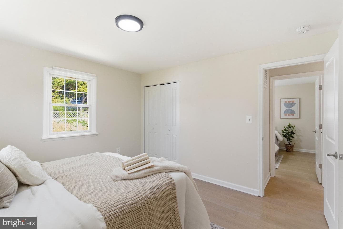 419 Sherwood Road photo 22