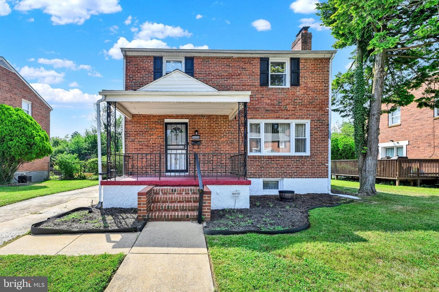 3655 Forest Garden Avenue photo 1