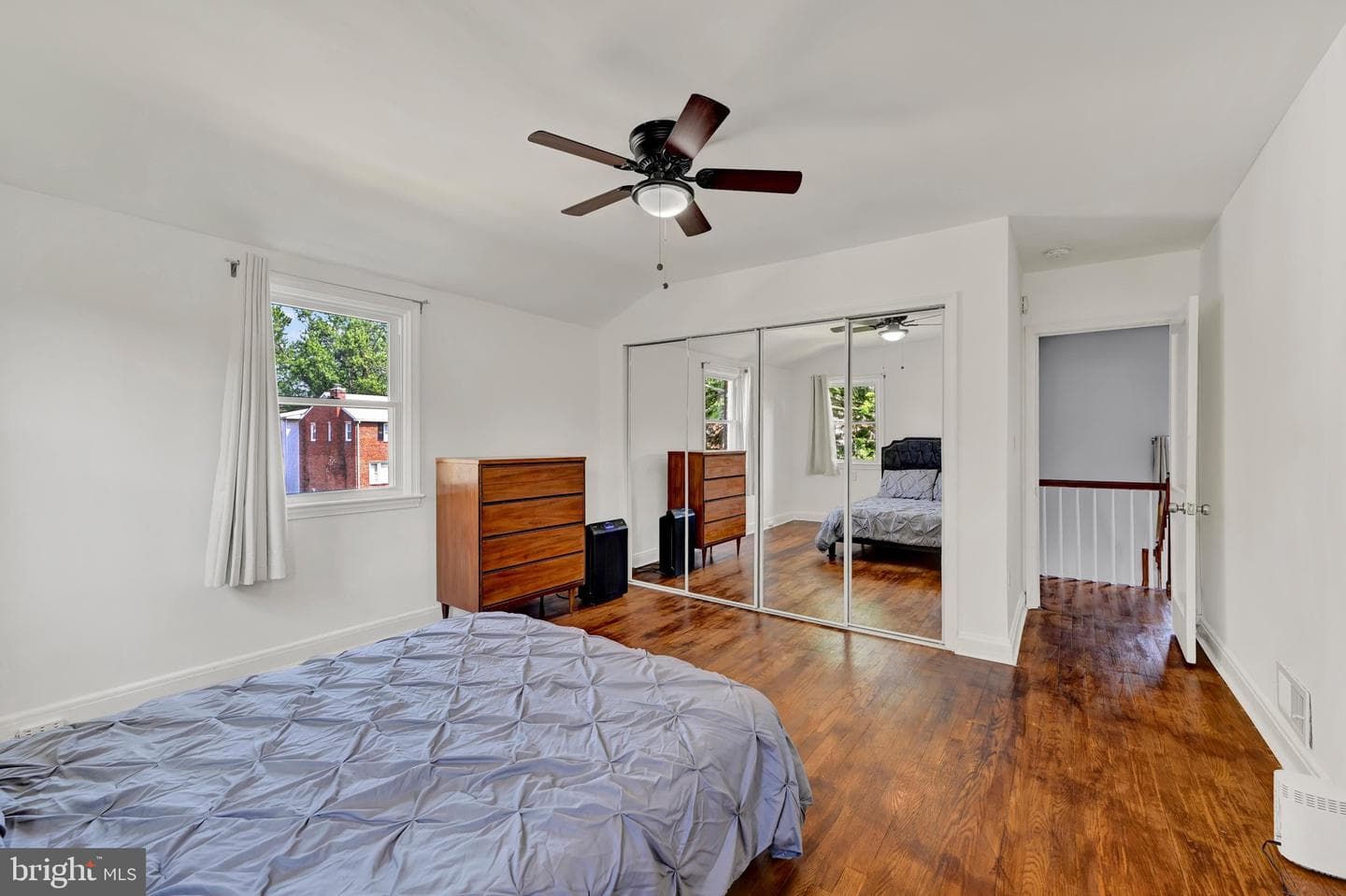 3655 Forest Garden Avenue photo 14