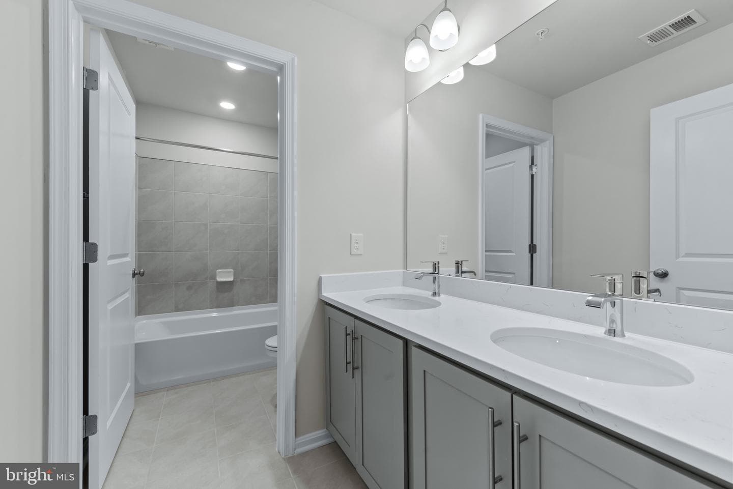 1204 Otter Point Court photo 20