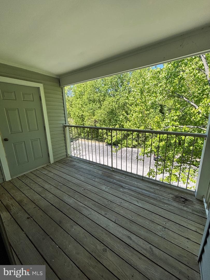 4409 Silverbrook Lane #304 photo 19