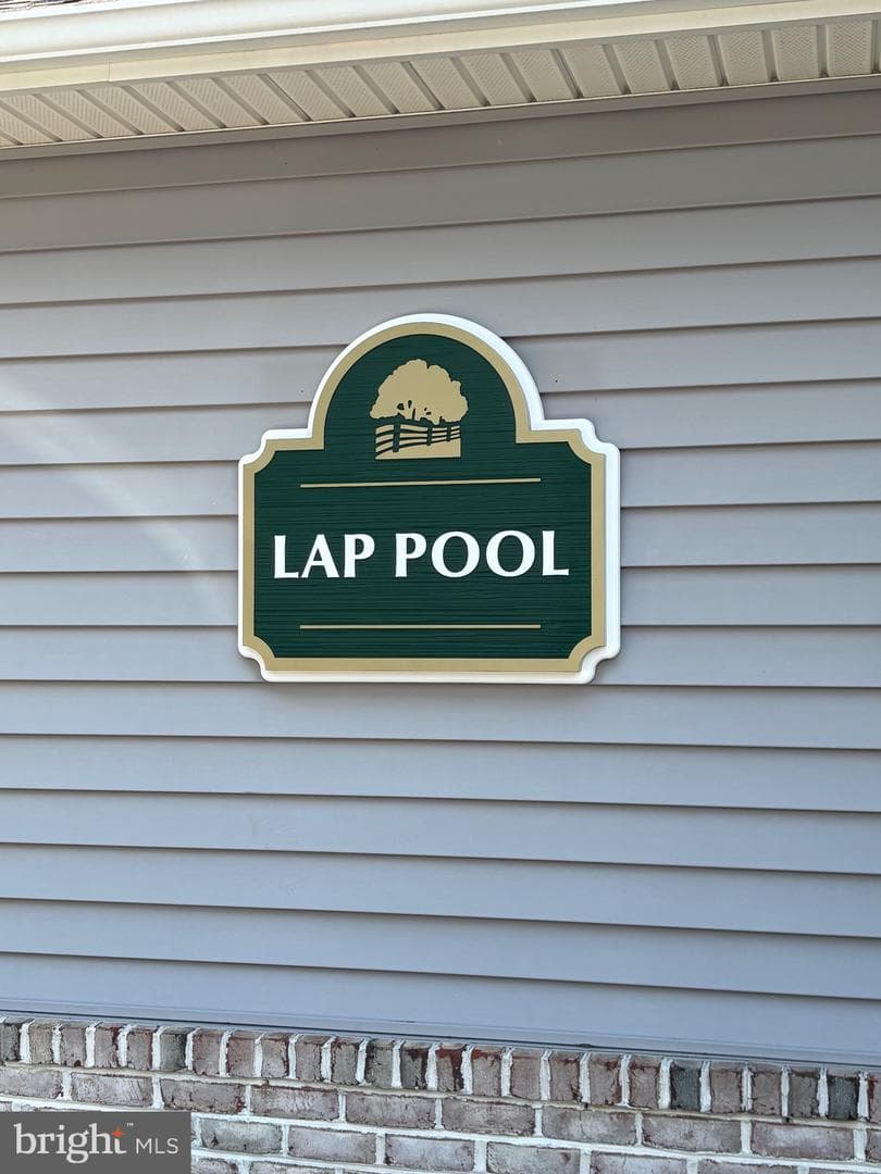 4409 Silverbrook Lane #304 photo 26