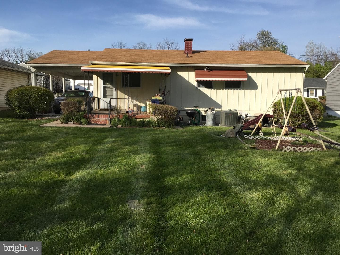 6735 Kincheloe Avenue photo 2