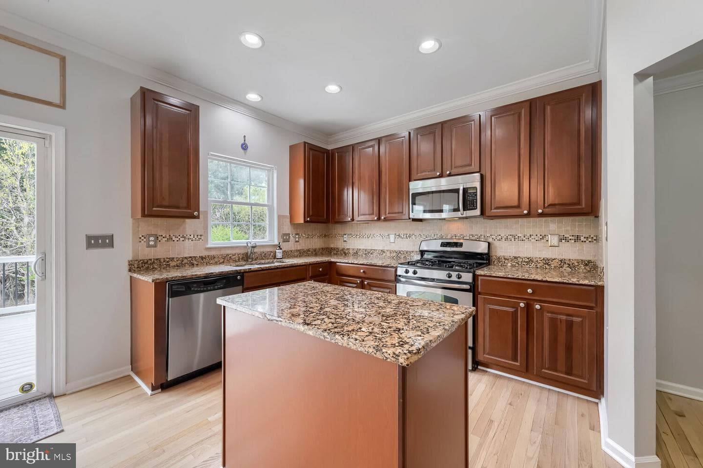 4216 Cross Spring Drive photo 14
