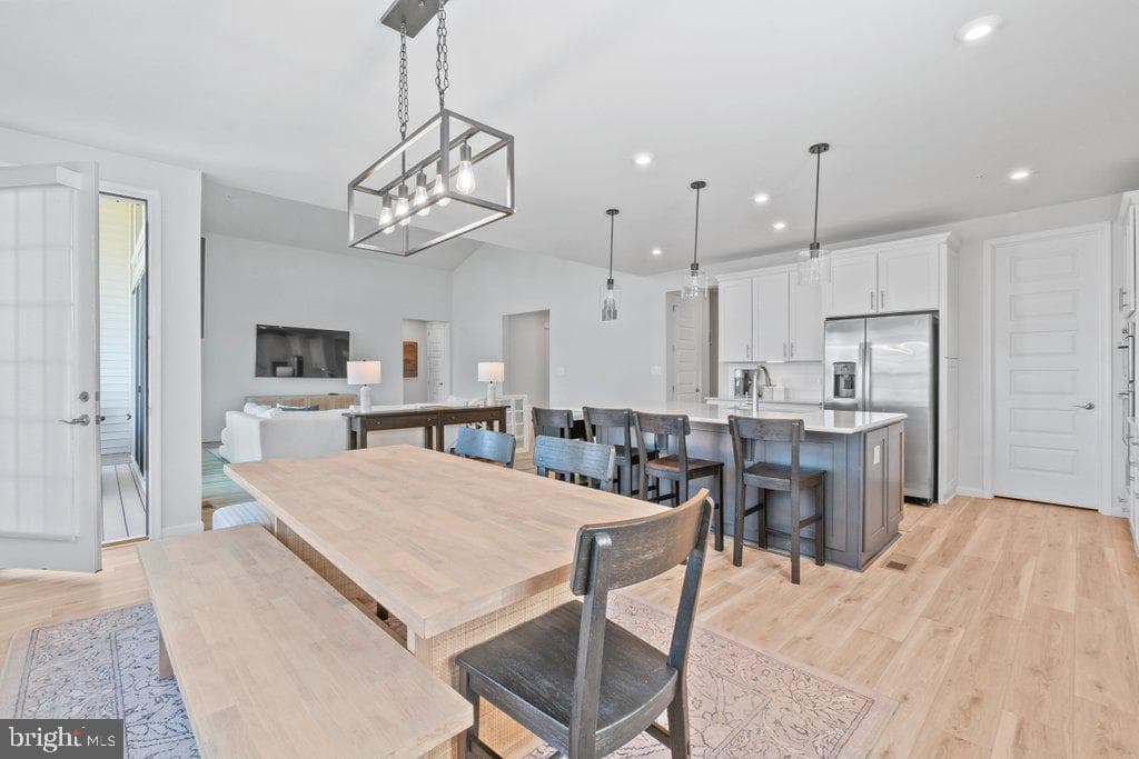 7 Legacy Drive photo 11