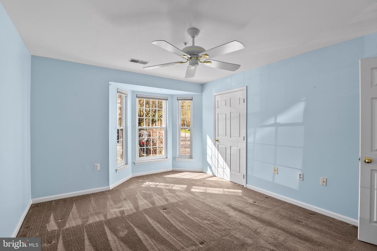 4404 Silverbrook Lane #e102 photo 20