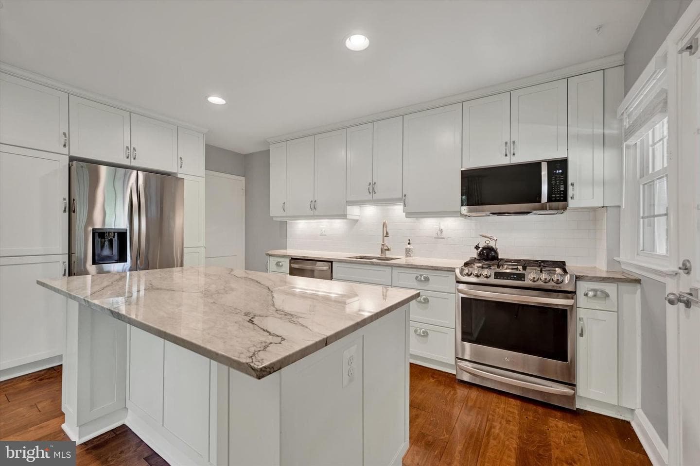7220 Lanark Road photo 10