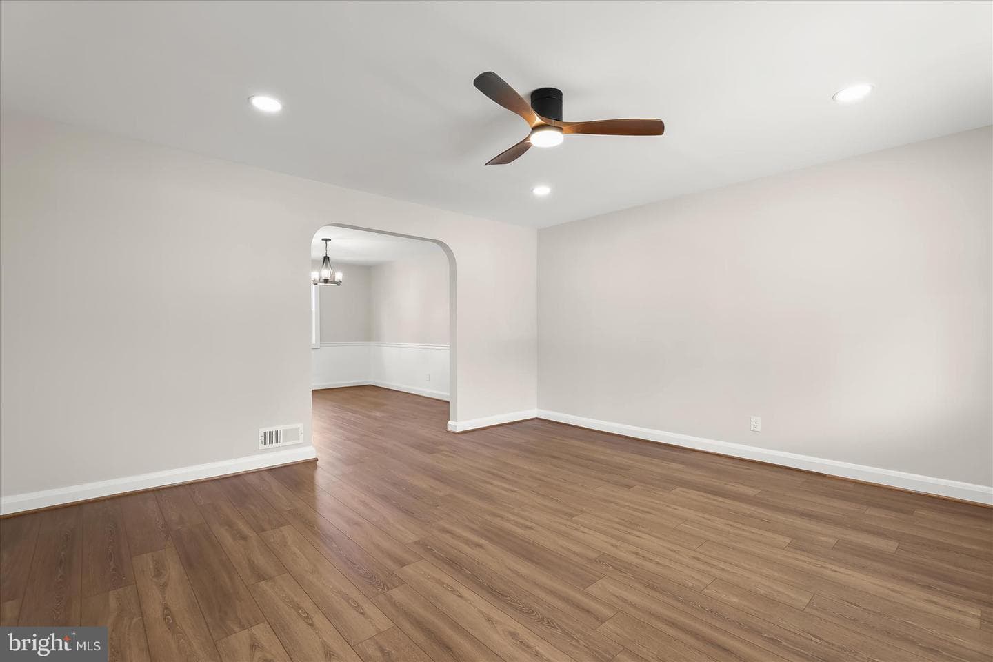 5531 W Forest Park Avenue photo 8