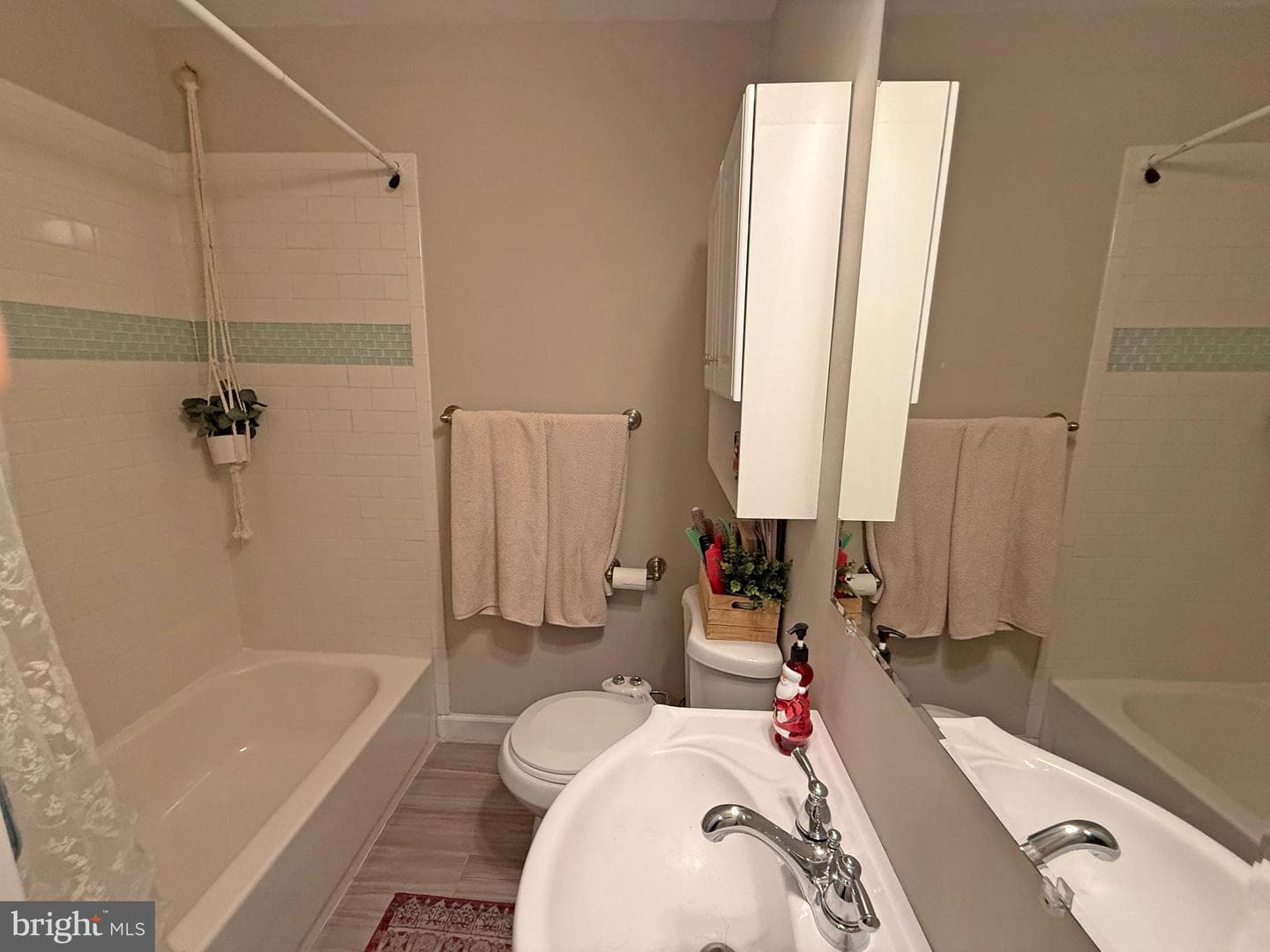 13 Edgemoor Road photo 27