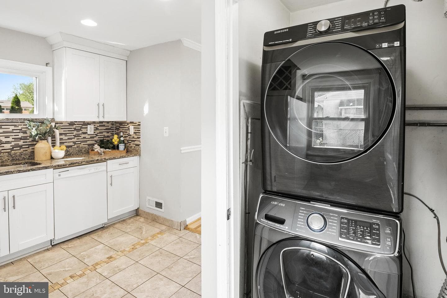 1010 Kent Avenue photo 15