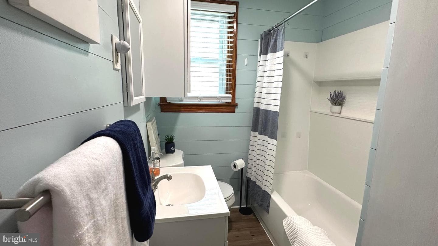 89 Wise Avenue photo 15
