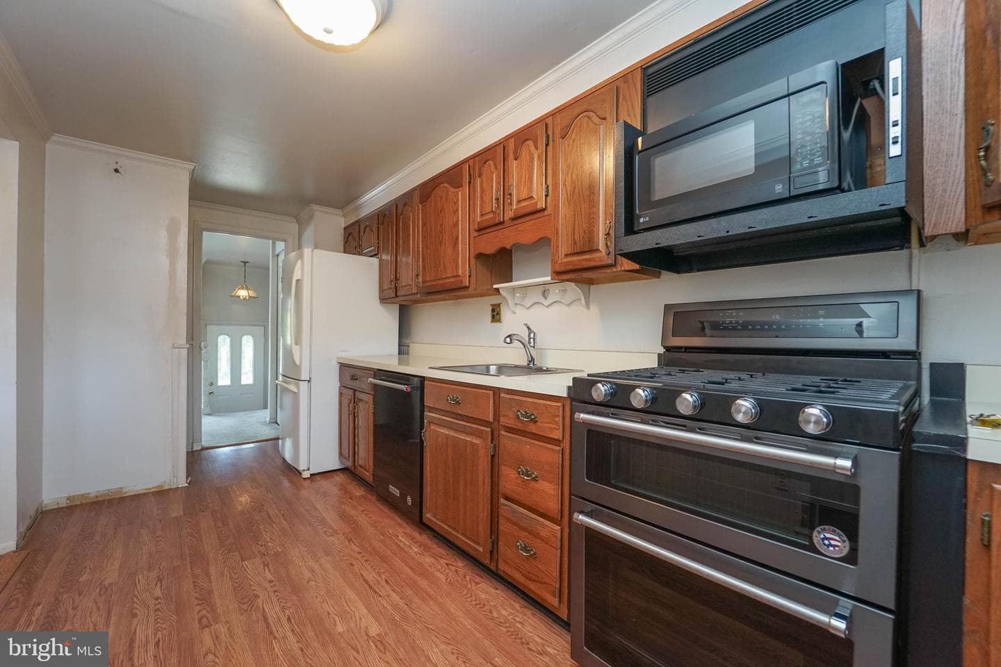 1107 Regina Drive photo 8