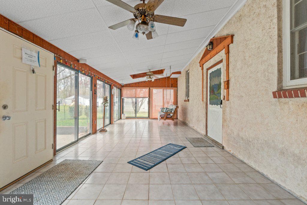 21119 Ridge Road photo 14