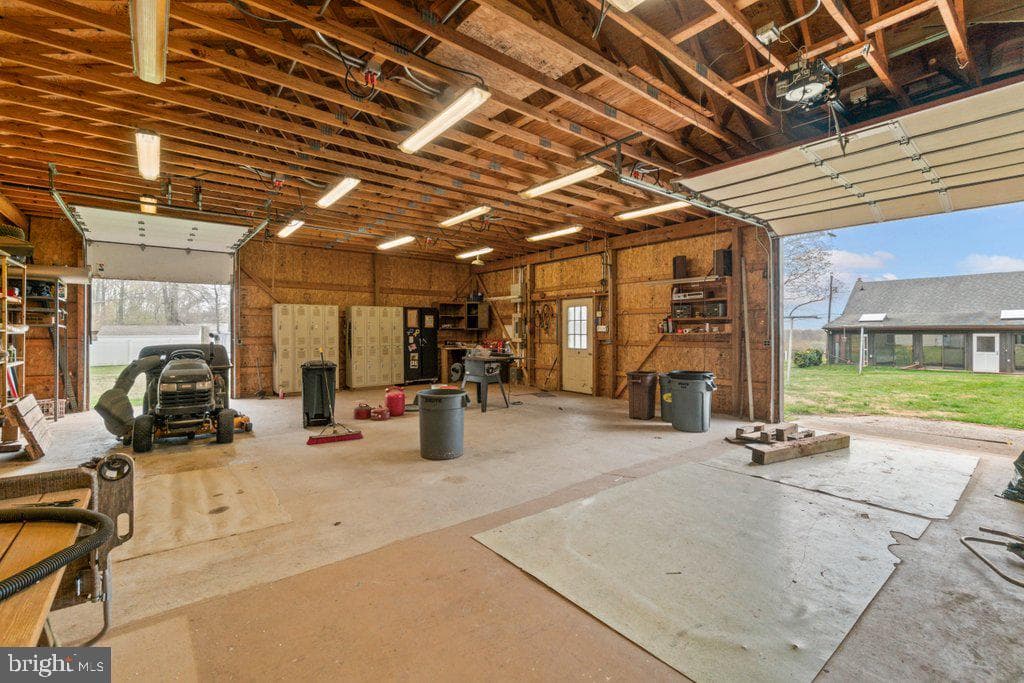 21119 Ridge Road photo 26