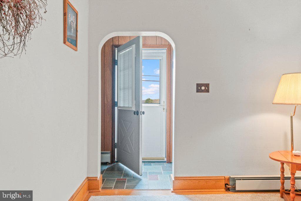21119 Ridge Road photo 4