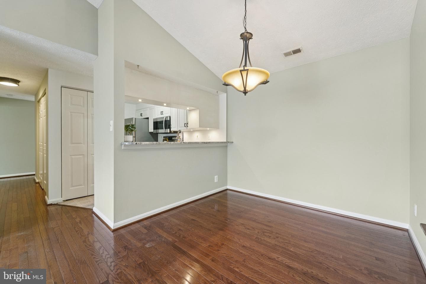 216 Long Cove Lane #j photo 6