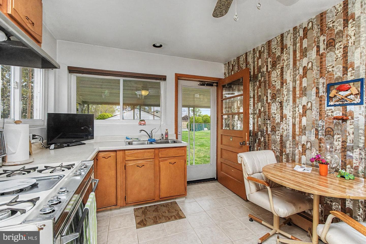 826 Cold Spring Road photo 7