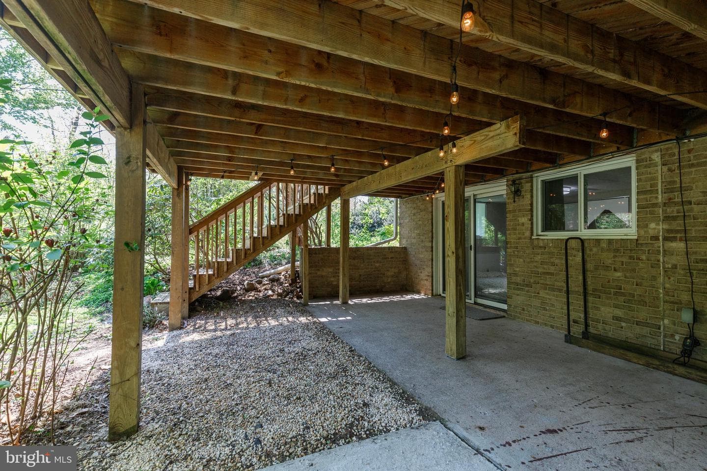 3915 Longmoor Circle photo 44