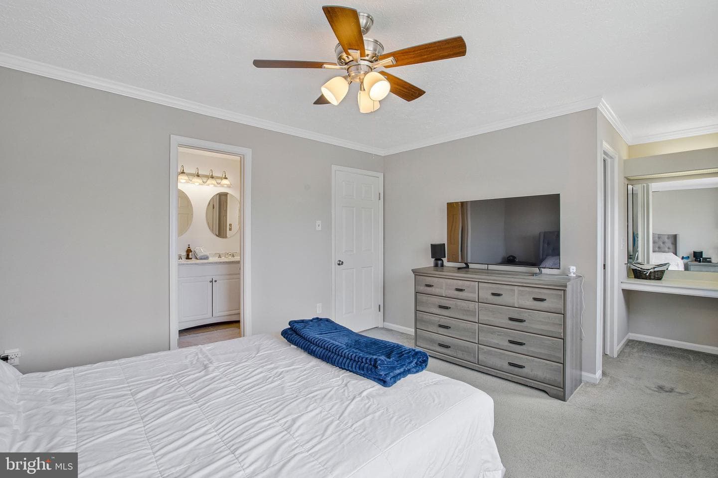 8735 Silver Hall Road photo 13