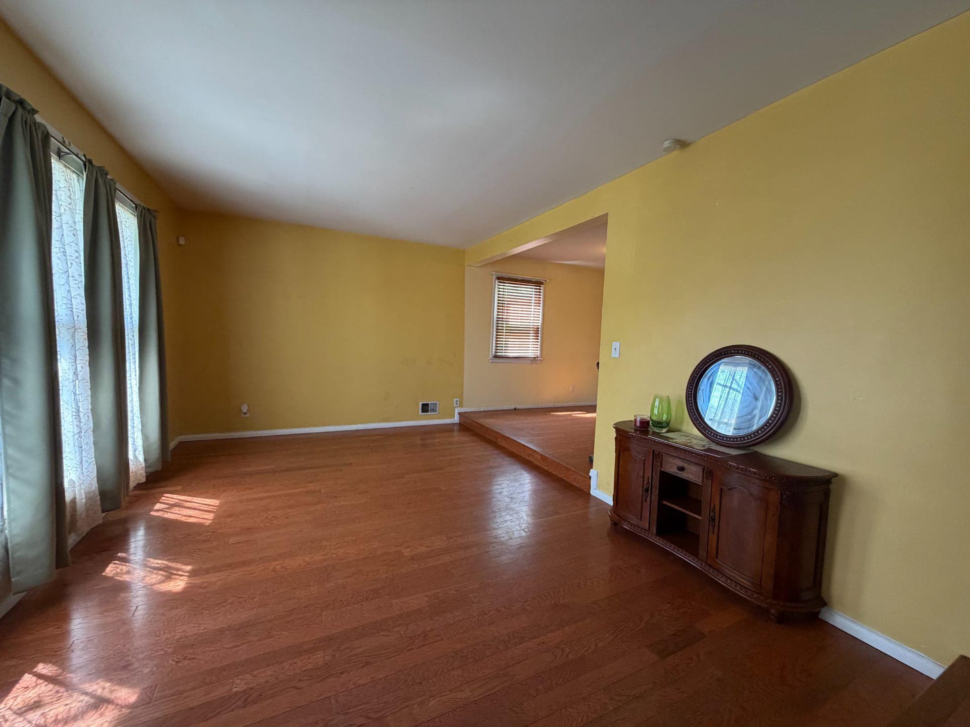 1344 Martin Drive photo 5