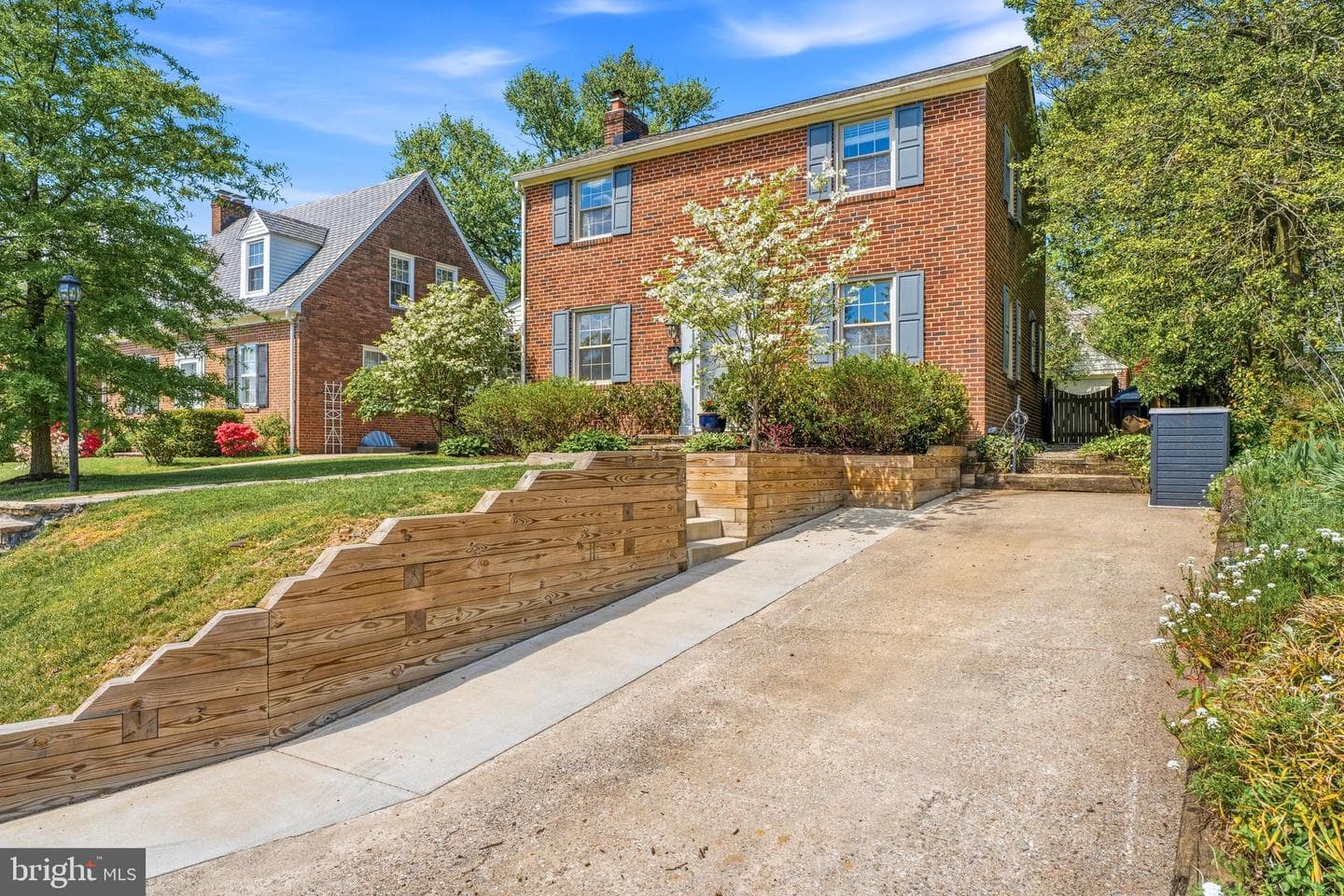 660 Regester Avenue photo 33