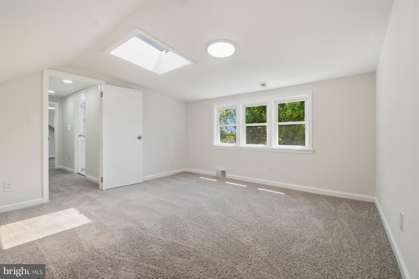 6605 Altamont Avenue photo 21