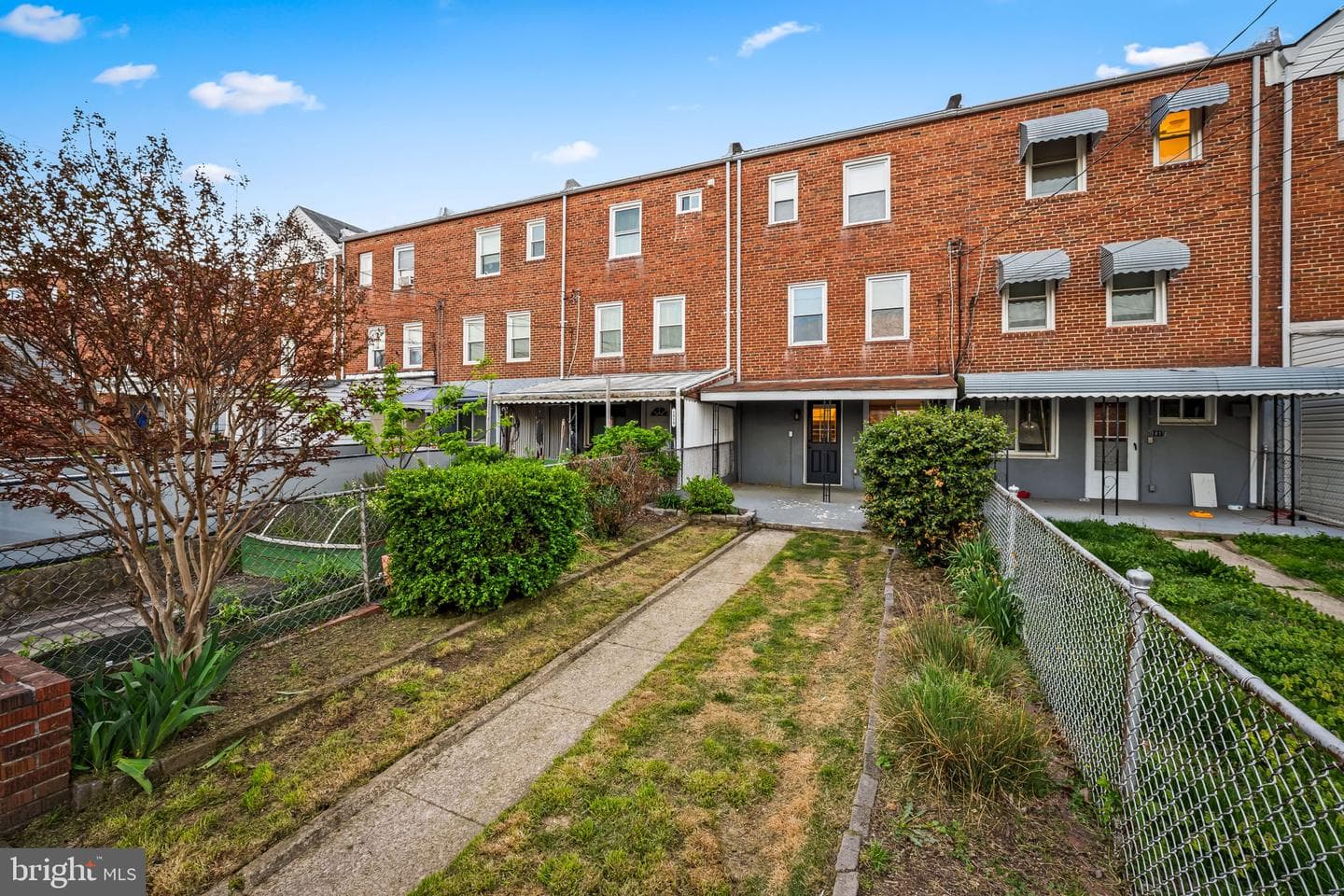 1817 Dunmere Road photo 26