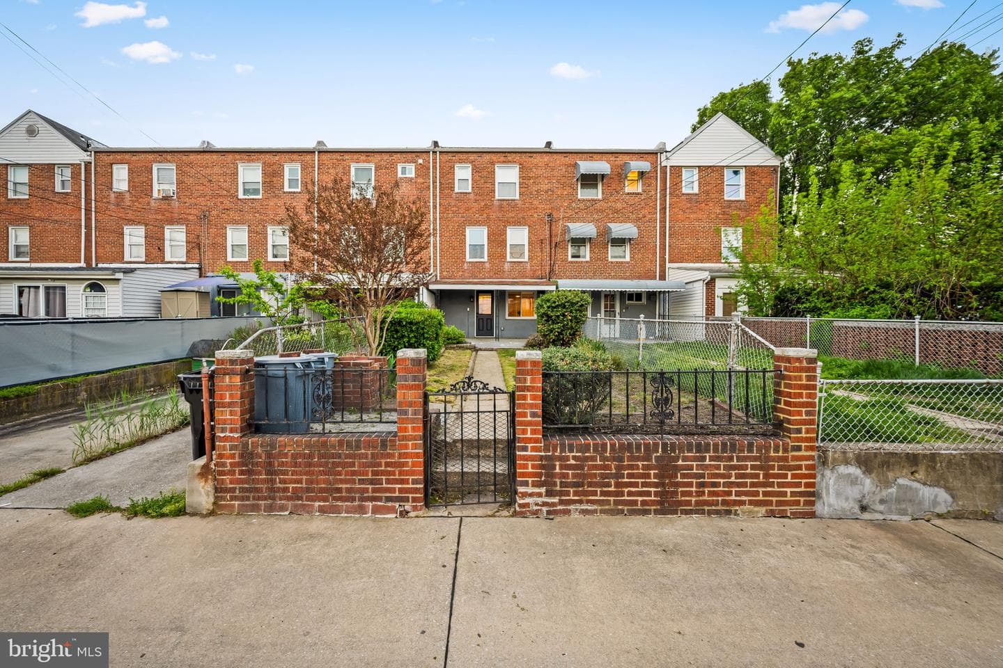 1817 Dunmere Road photo 27