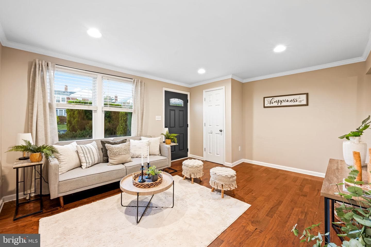 1817 Dunmere Road photo 5