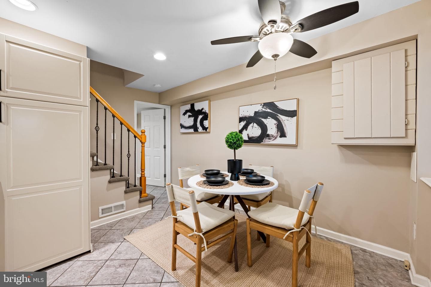 1817 Dunmere Road photo 8