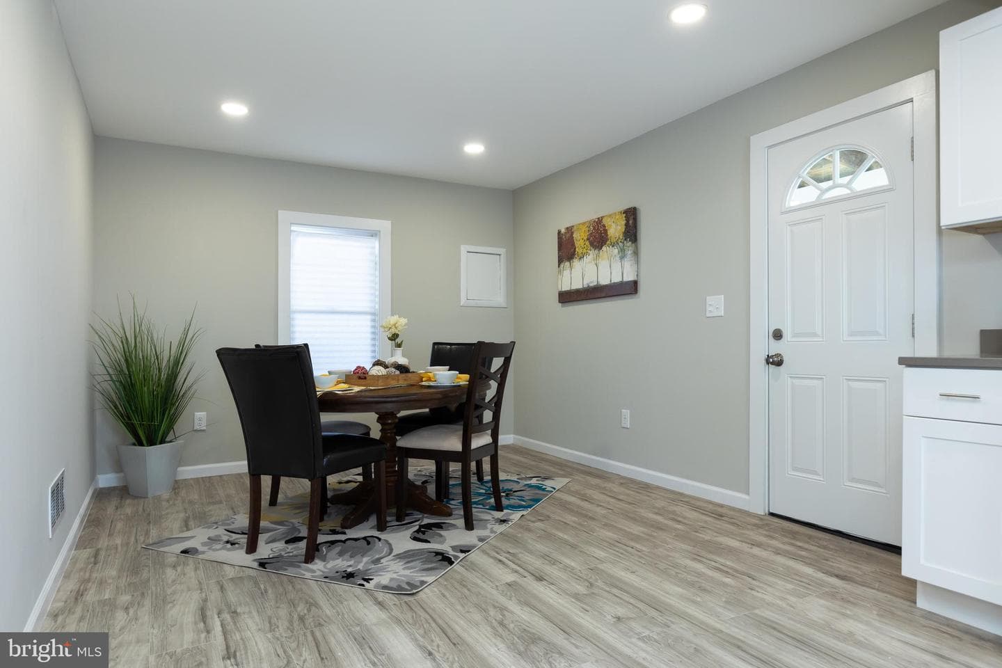 2407 Hammonds Ferry Road photo 10