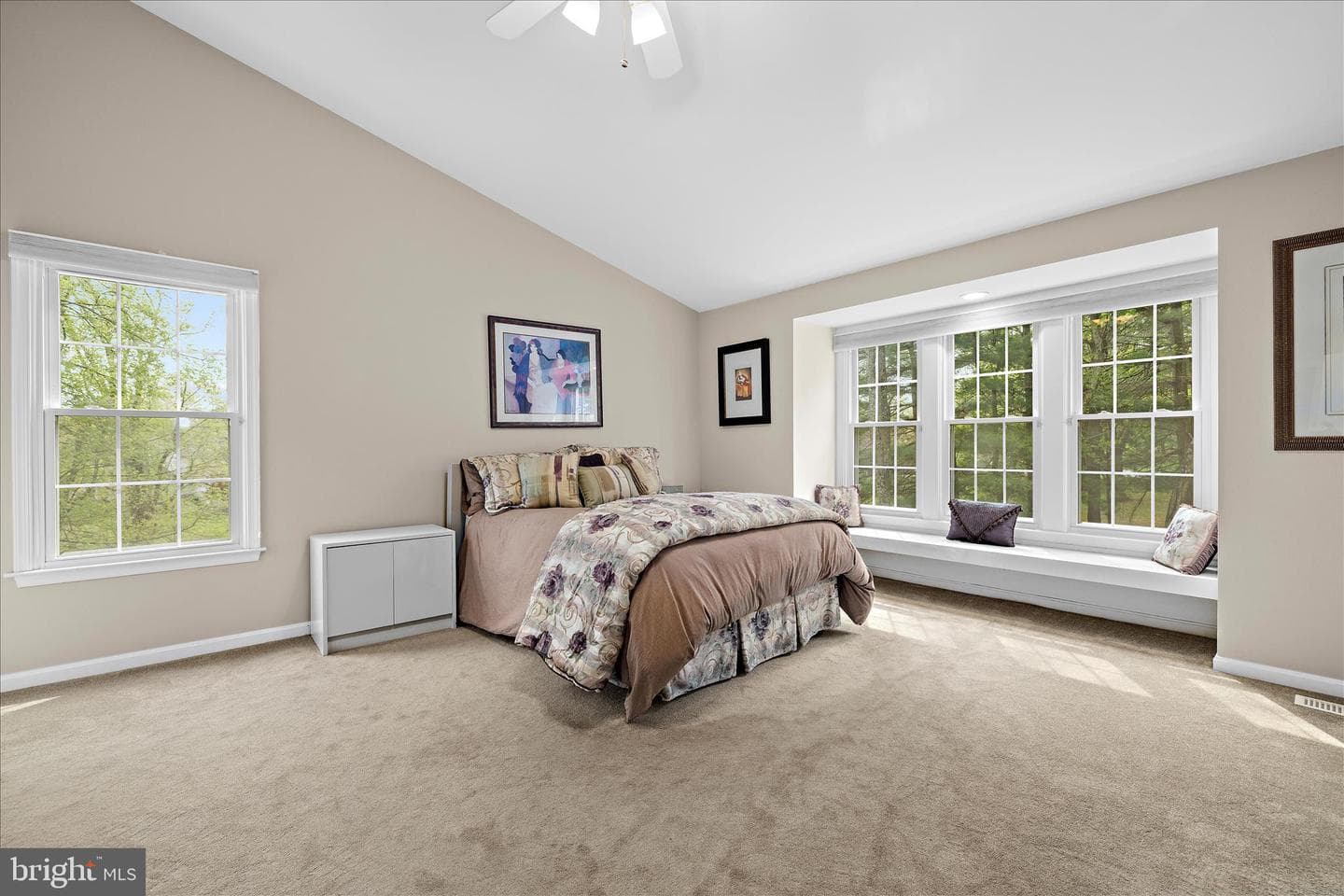 3904 Thoroughbred Lane photo 43
