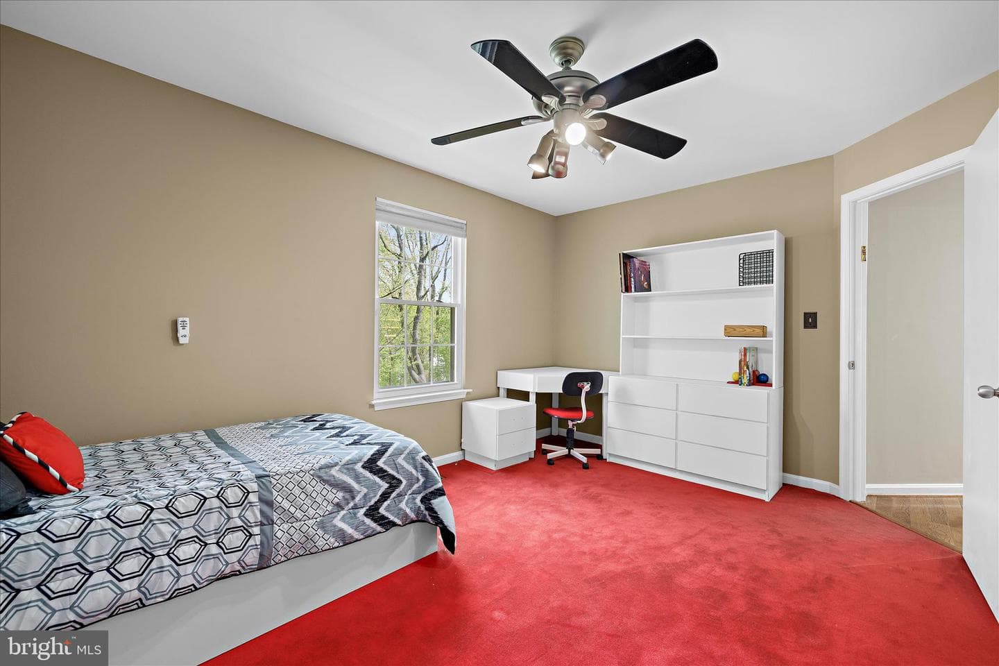 3904 Thoroughbred Lane photo 45