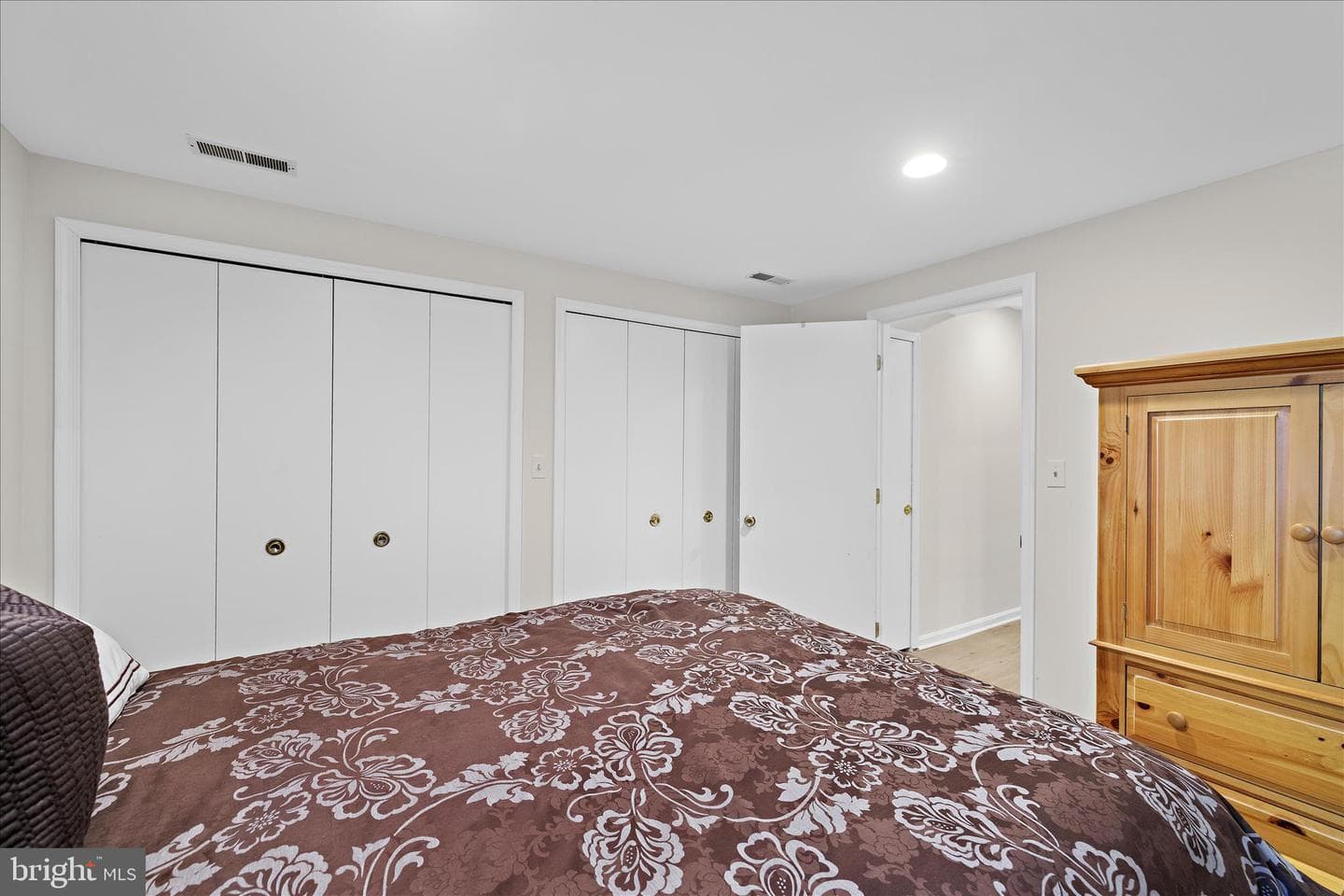 3904 Thoroughbred Lane photo 48