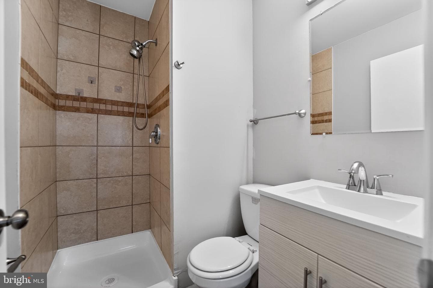 26 Maple Hollow Court photo 27