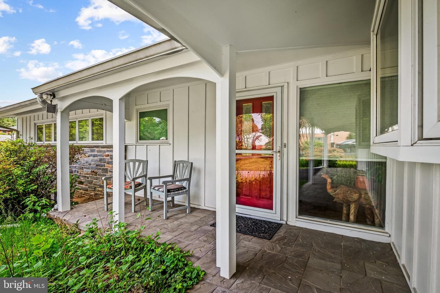 618 Lake Drive photo 3