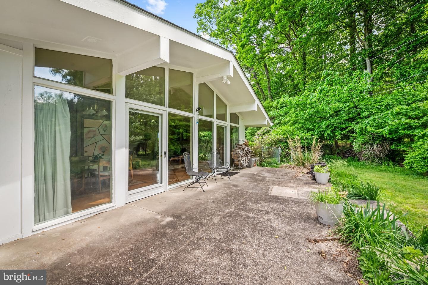 618 Lake Drive photo 32
