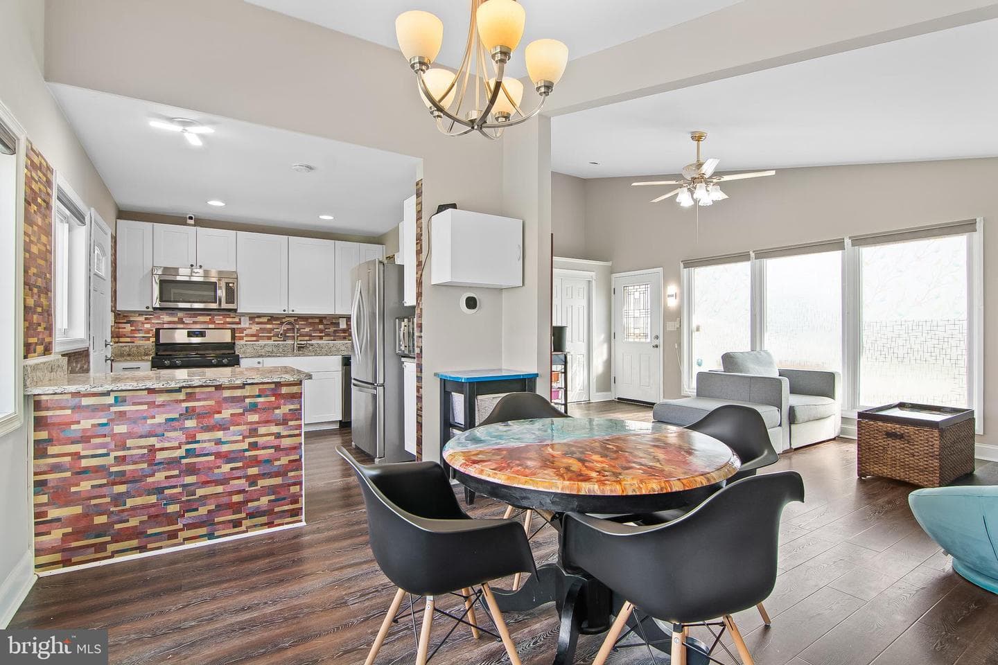 2508 Smith Avenue photo 4