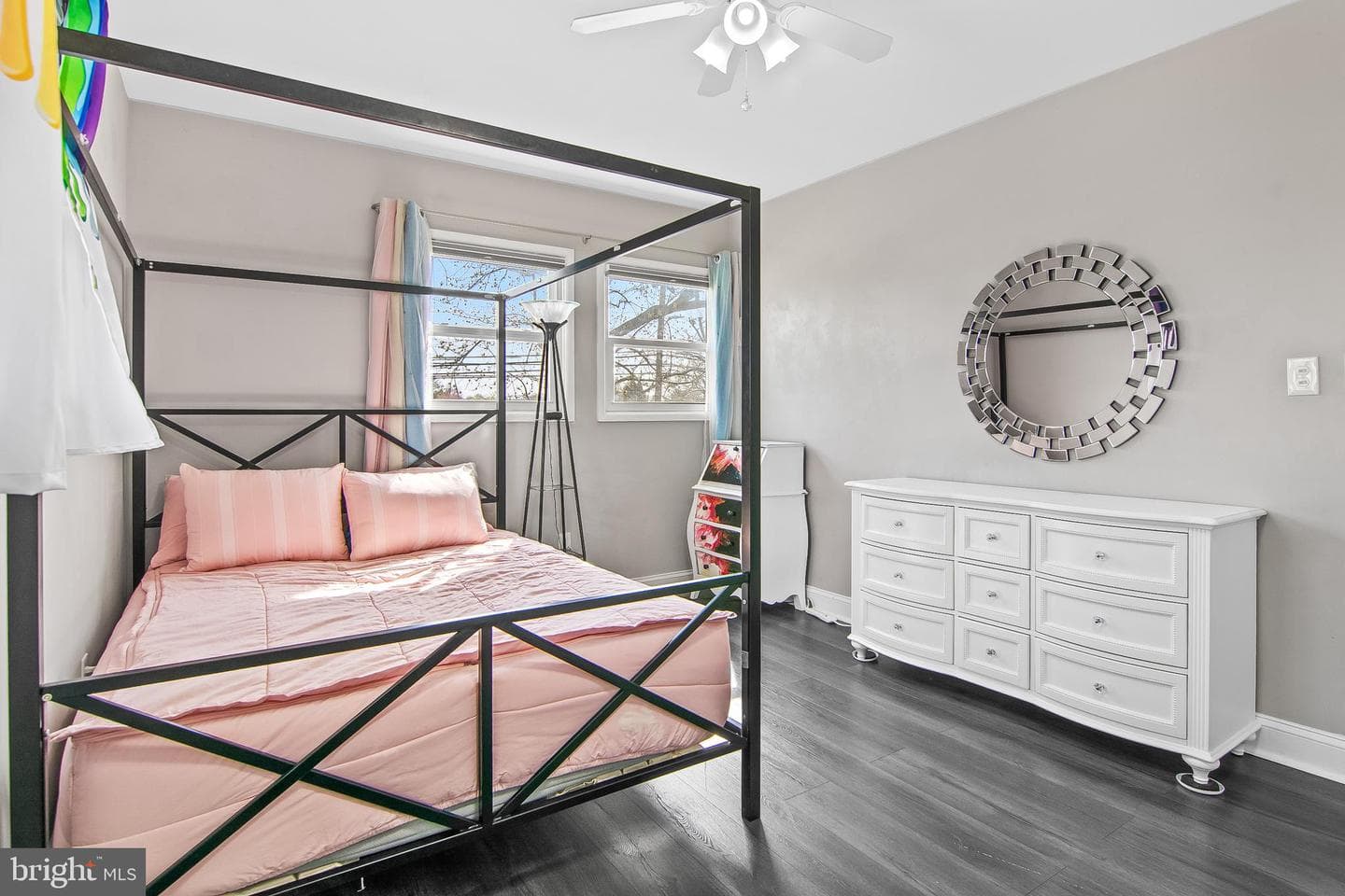 2508 Smith Avenue photo 8