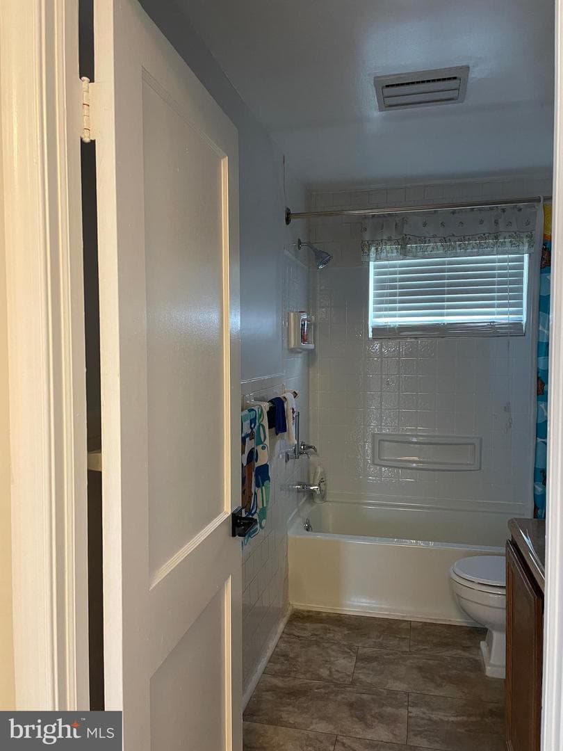 1407 Barrett Road photo 13