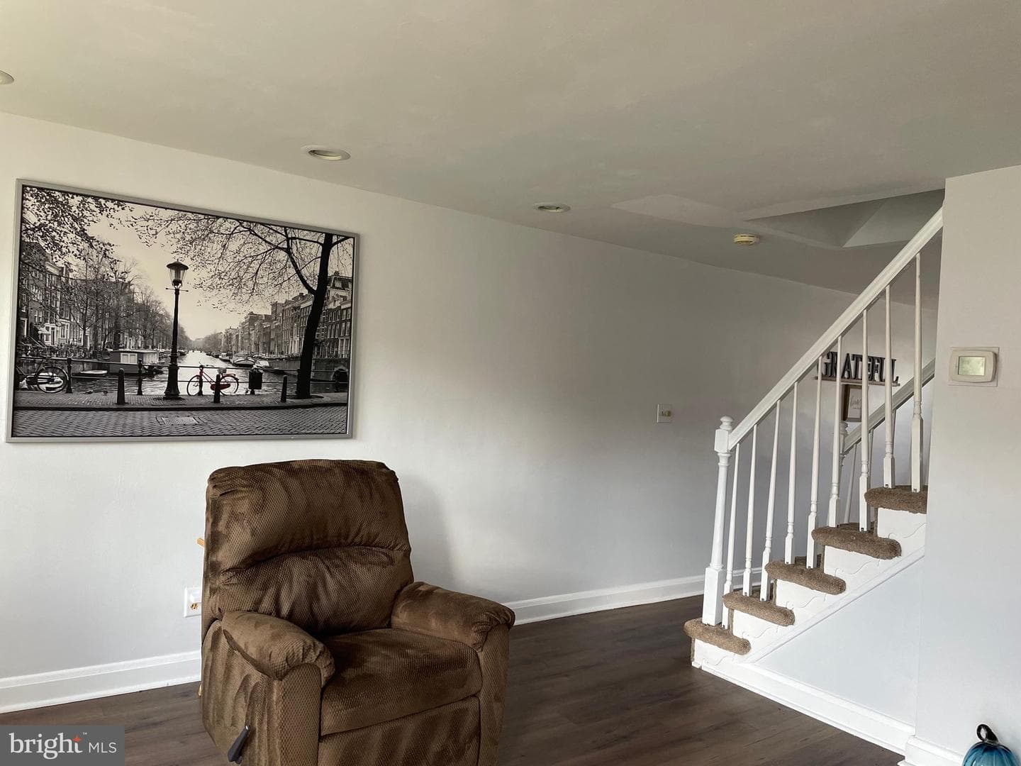 1407 Barrett Road photo 4