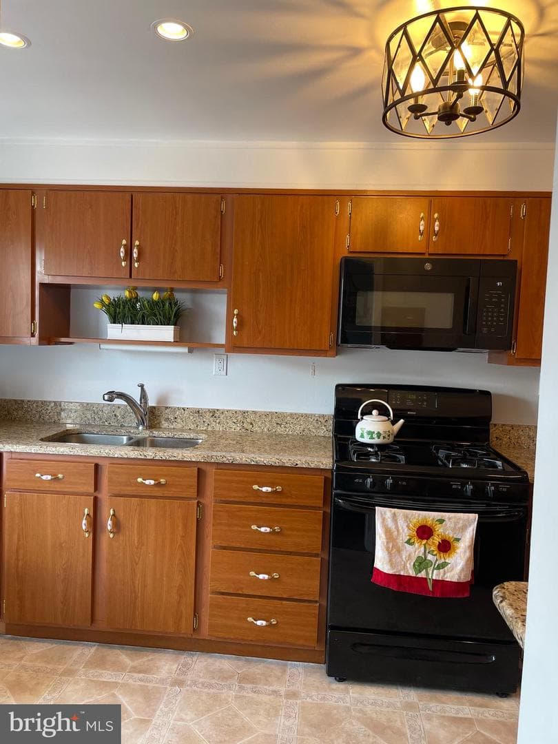 1407 Barrett Road photo 7