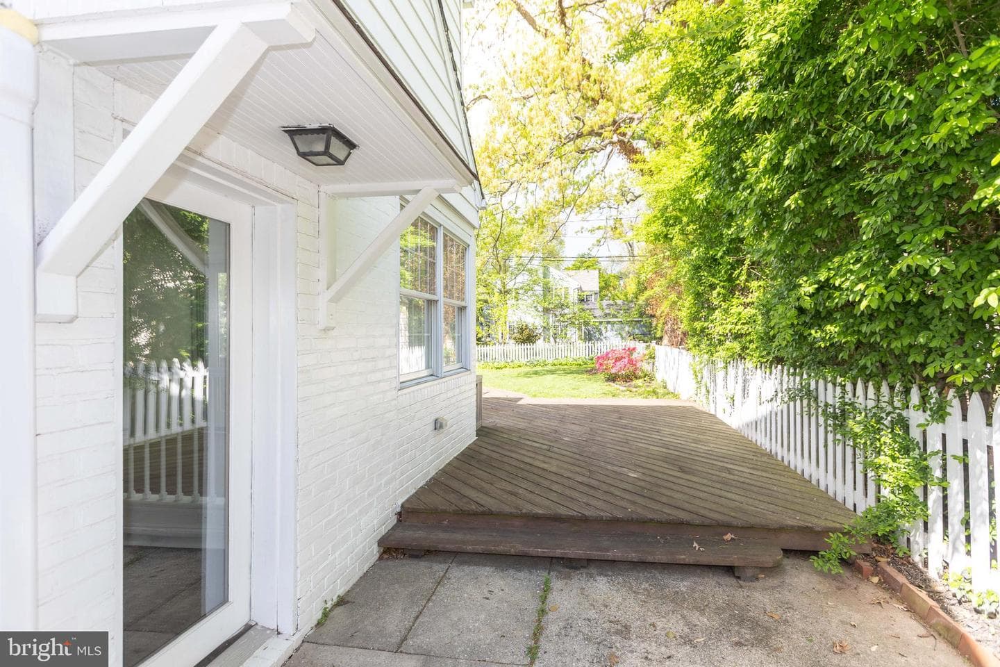 710 Regester Avenue photo 37