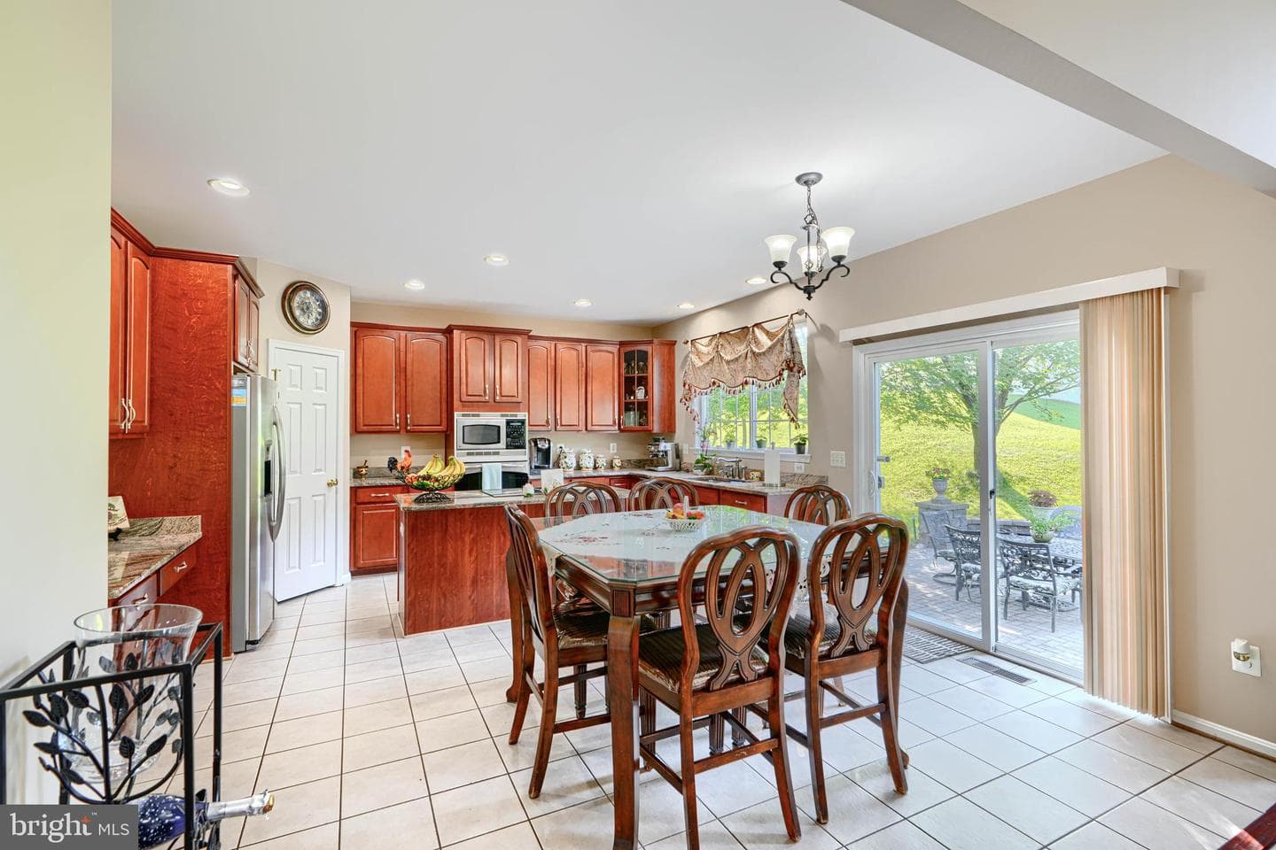 9424 Georgia Belle Drive photo 13