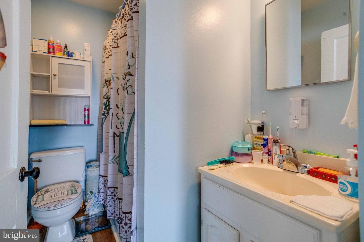 900 Renfrew Street photo 26