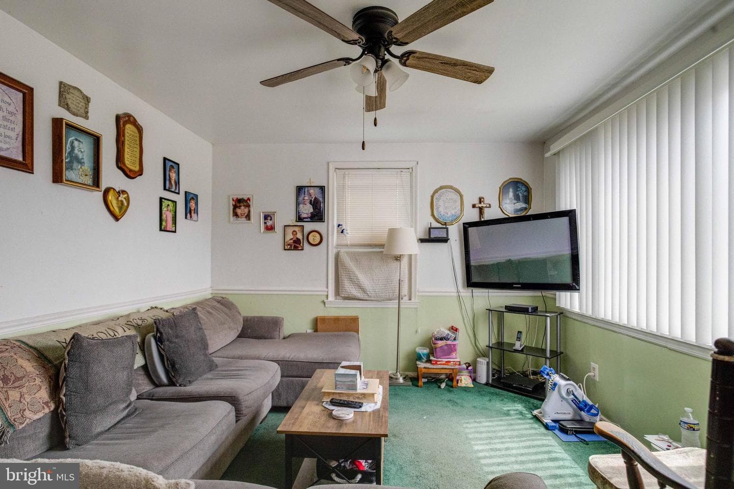 900 Renfrew Street photo 6