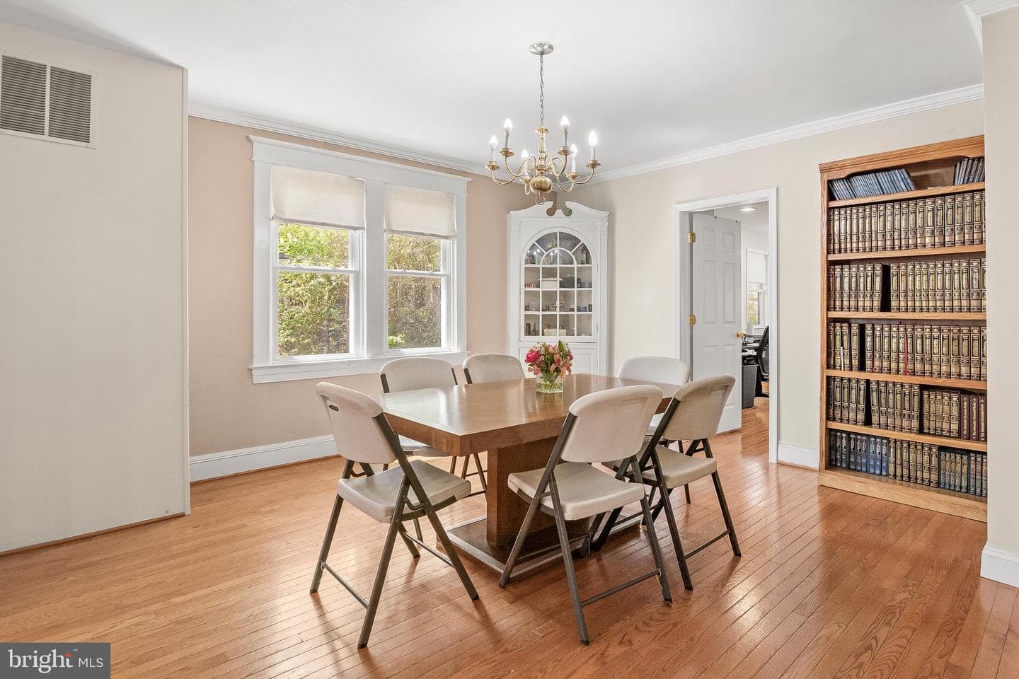 3216 Marnat Road photo 4